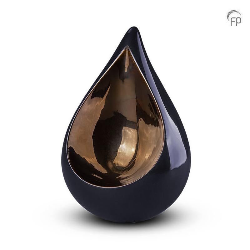 Ceramic Celest Urn with Heart
