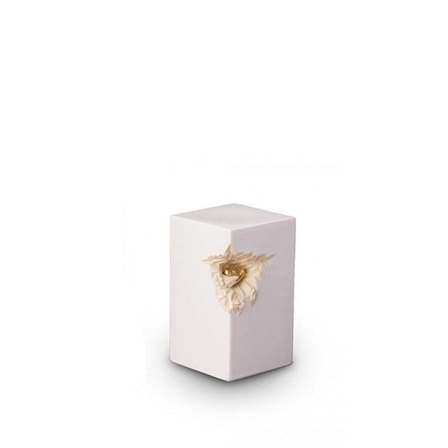 Ceramic Art Urn (White with Gold Heart)