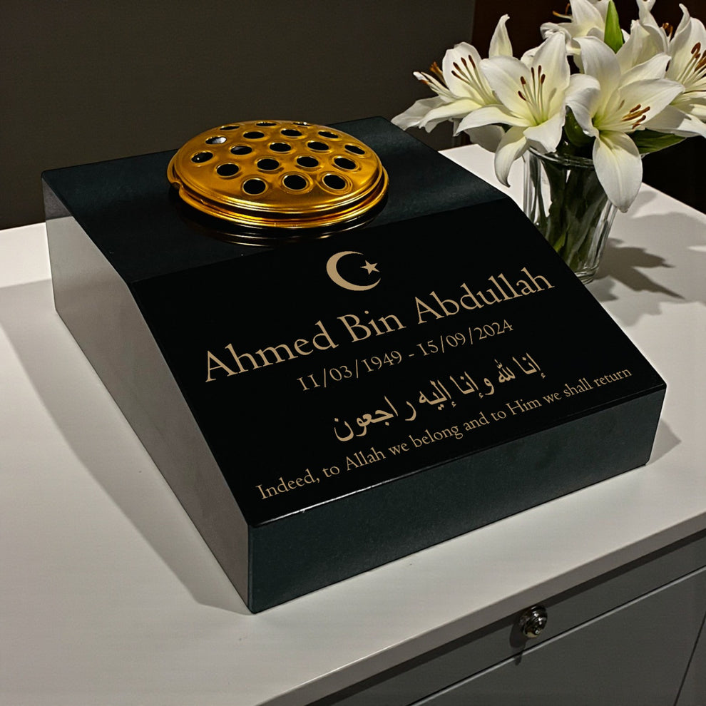 Black Granite Sloping Memorial Desk with Vase – Islamic Design 1, Free