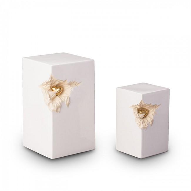 Ceramic Art Urn (White with Gold Heart)